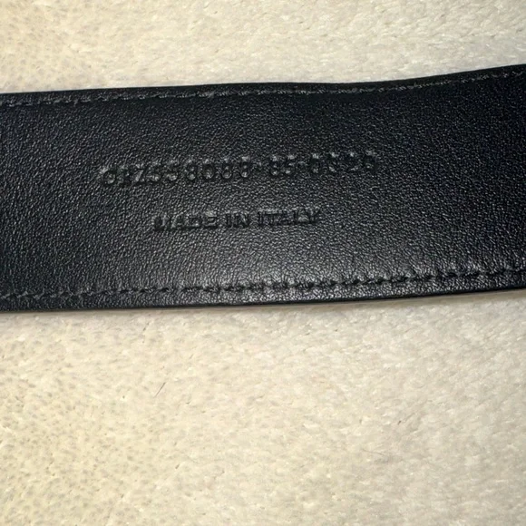 YSL - Saint Laurent Paris Women’s Logo Belt Black Size 85 Gold Hardware. EUC - Picture 6 of 16